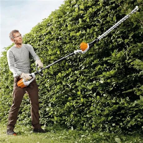 Akumulátorové prodloužené zahradní nůžky STIHL HLA 66